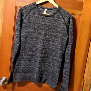 Lululemon Long-sleeved Rest Less Shirt - Size 8